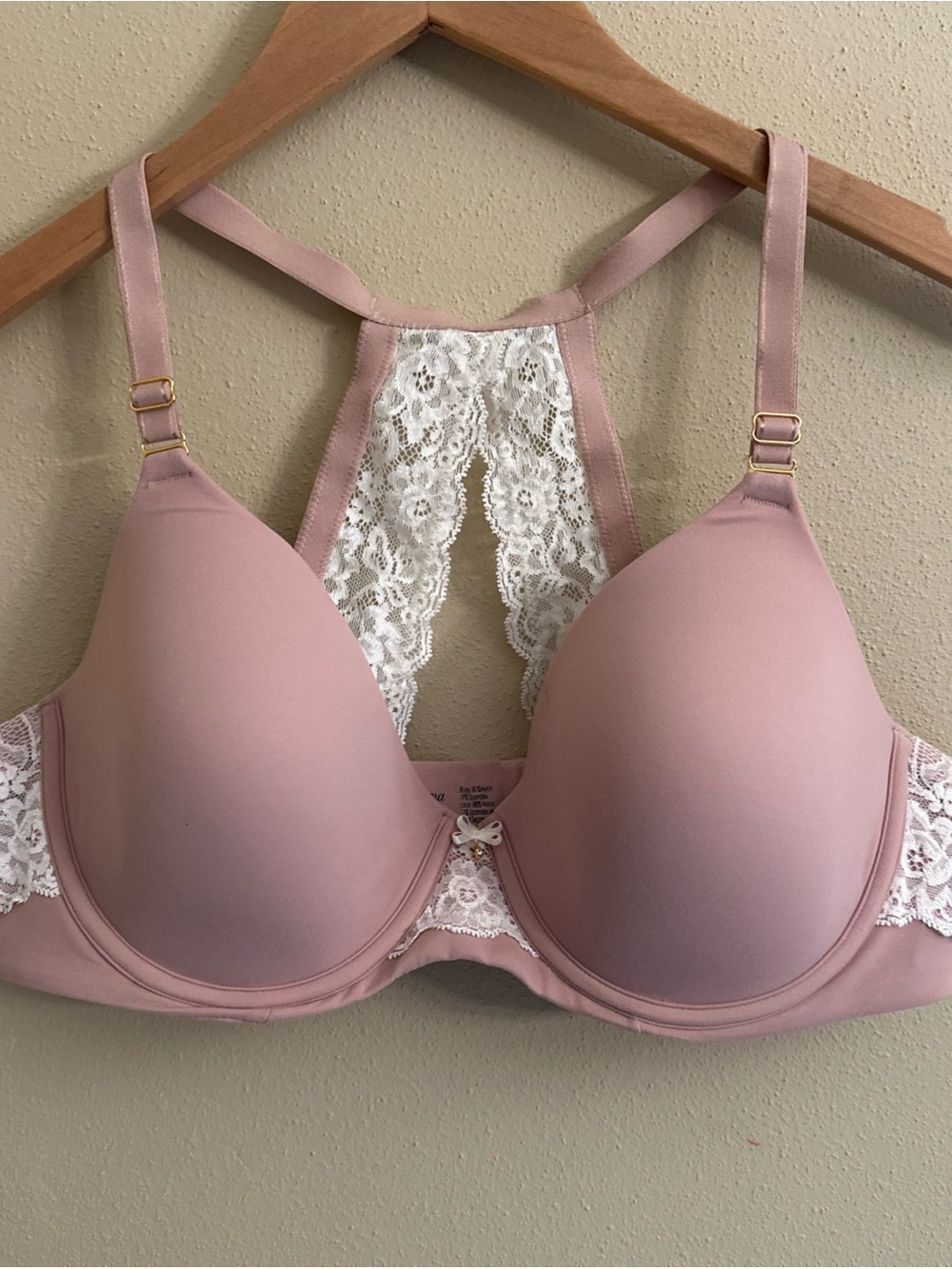 Soma Bra 40C Embraceable Full Coverage Lace Bra Feminine Pretty
